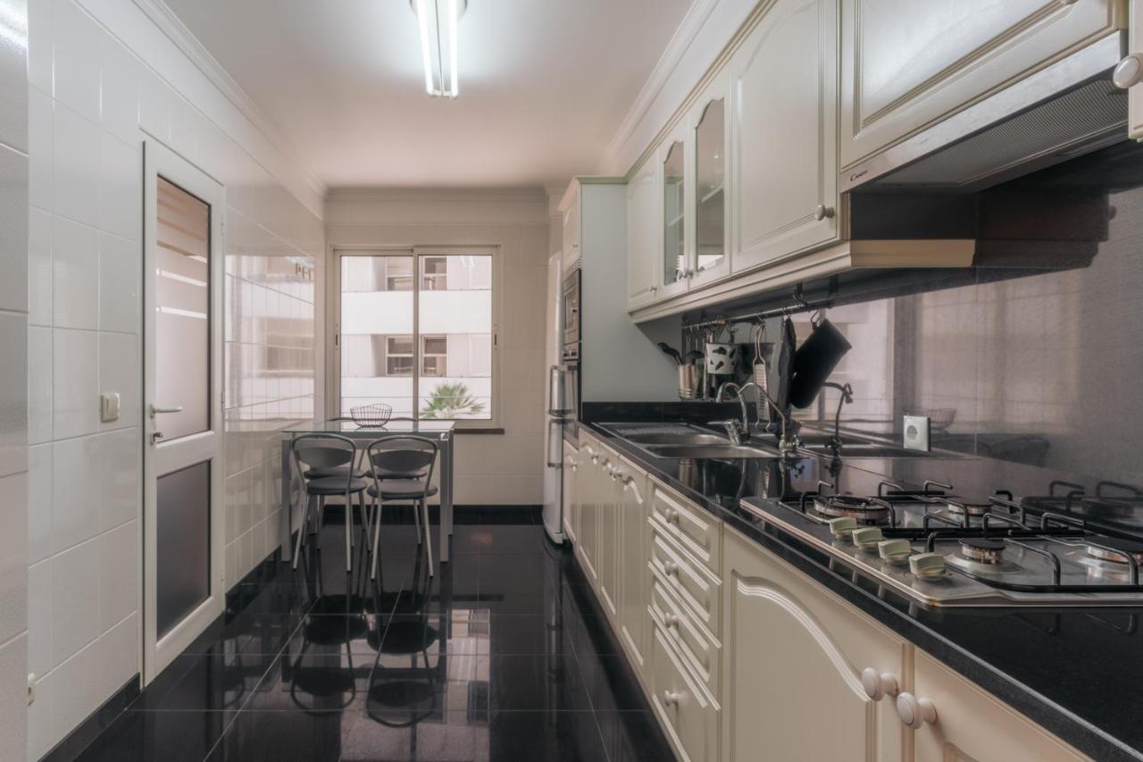 Residencia Costa Do Sol Apartment Funchal  Bagian luar foto