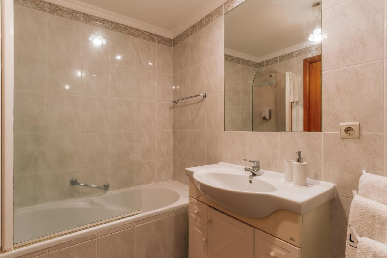 Residencia Costa Do Sol Apartment Funchal  Bagian luar foto