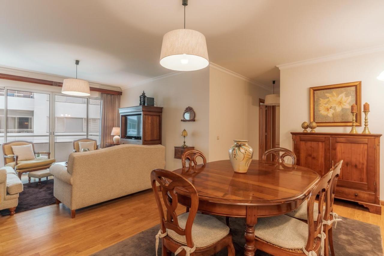 Residencia Costa Do Sol Apartment Funchal  Bagian luar foto
