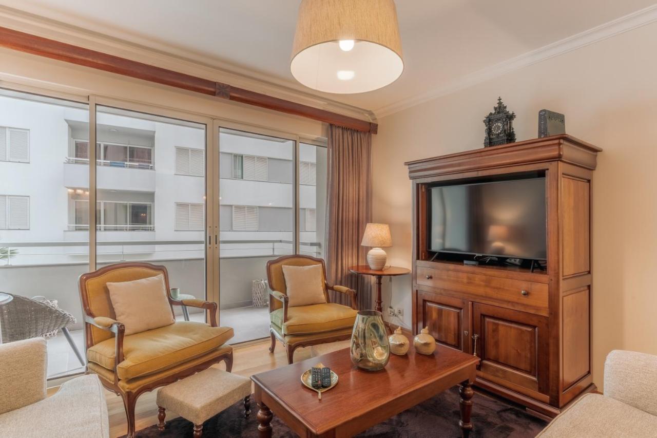 Residencia Costa Do Sol Apartment Funchal  Bagian luar foto