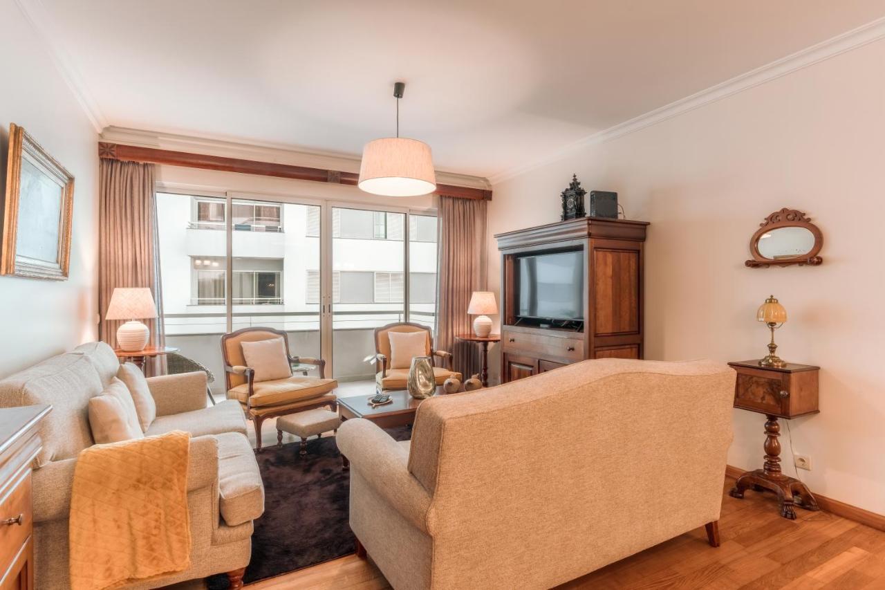 Residencia Costa Do Sol Apartment Funchal  Bagian luar foto
